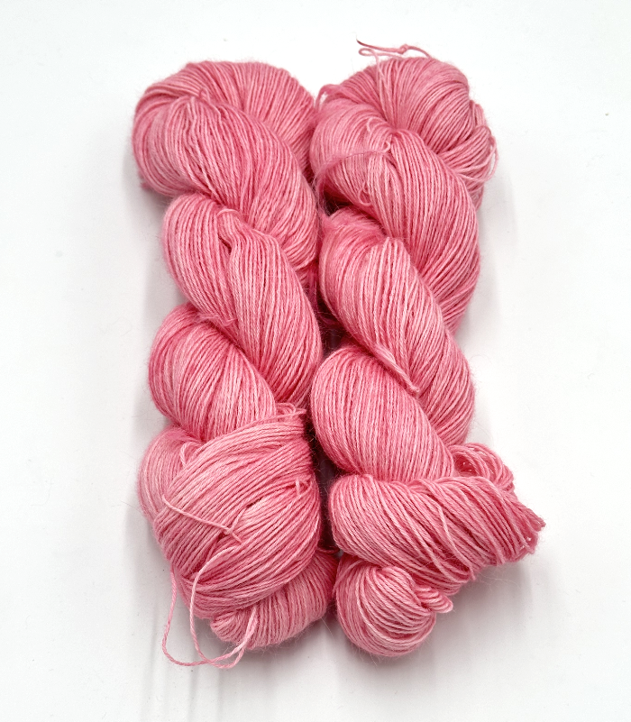 Wełna 100 % baby lama BAHAMA LAMA nr18 ręcznie farbowana 100g