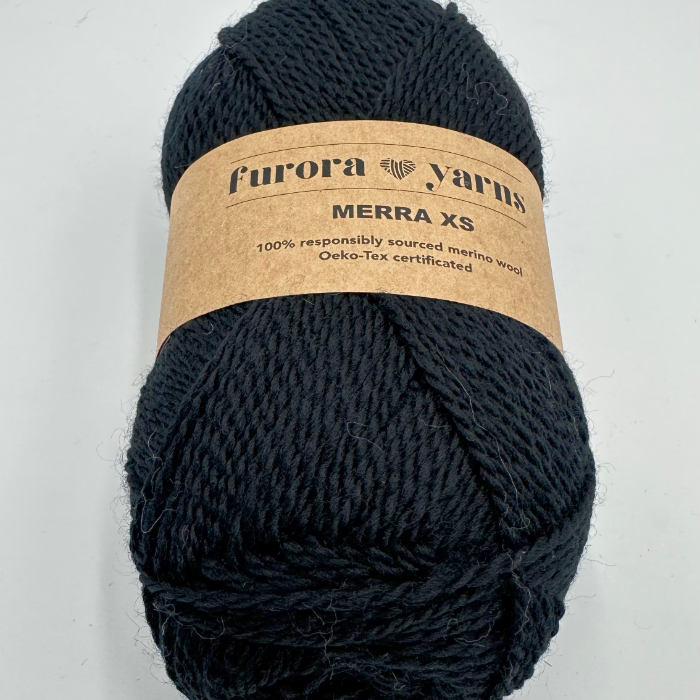 merra-xs-czarny.png