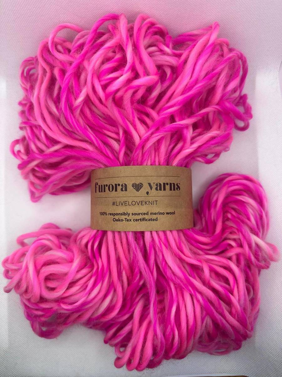 Wełna merino 100% BARBIE GIRL 100g