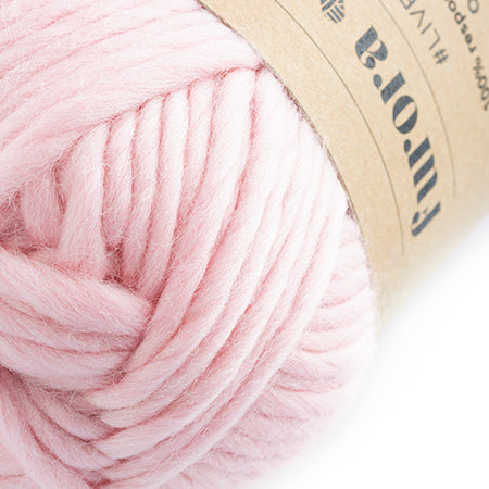 sFurora_yarns_liveloveknit_102.jpg