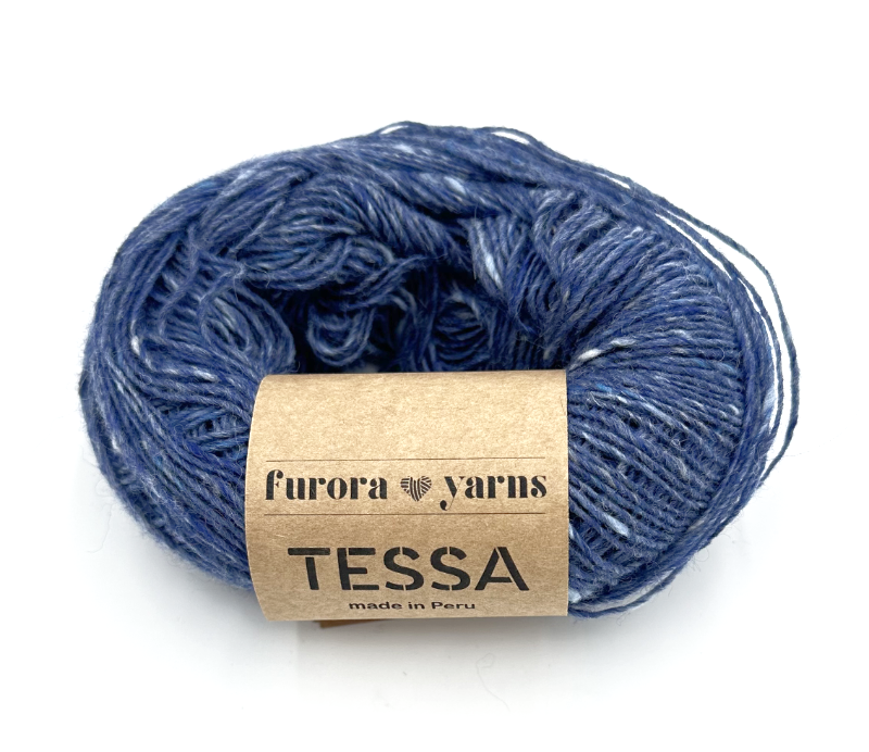 tessa-niebieski.png